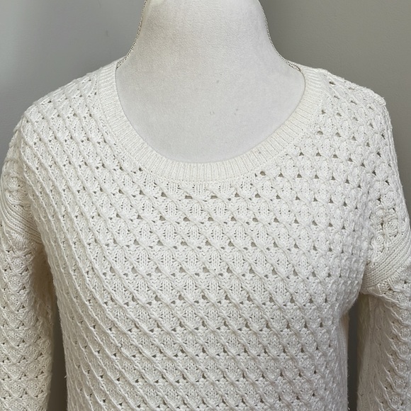 Old Navy Women Sweater Long Sleeve, size Small/Petite - Picture 2 of 11